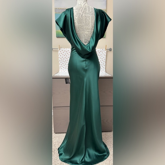 Lulus Dress Emerald Green High Neck Maxi  Open Back Wedding Party Bridesmaid M - Picture 5 of 13